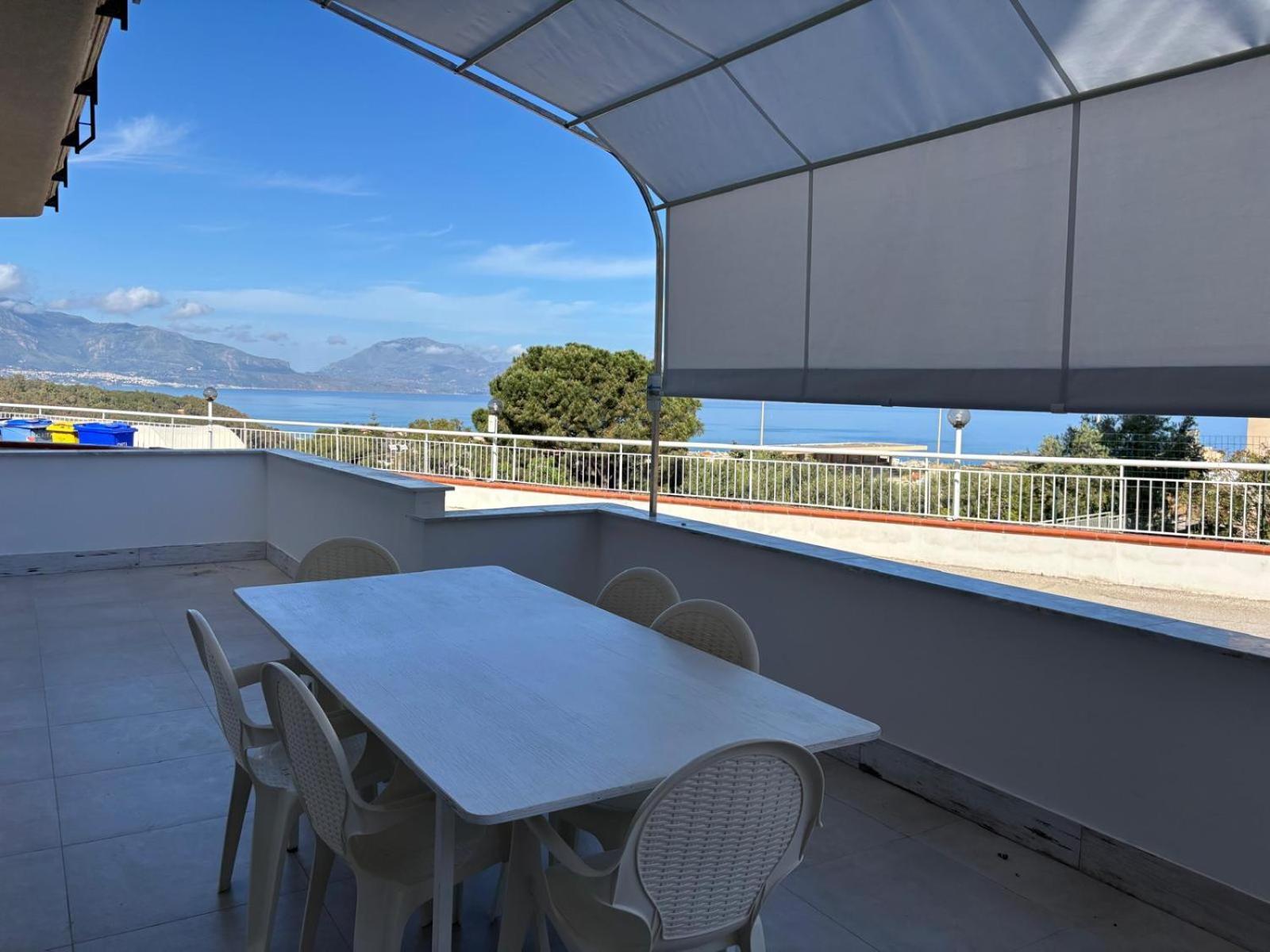 Case Vacanze Piccolo Balestrate Exterior photo