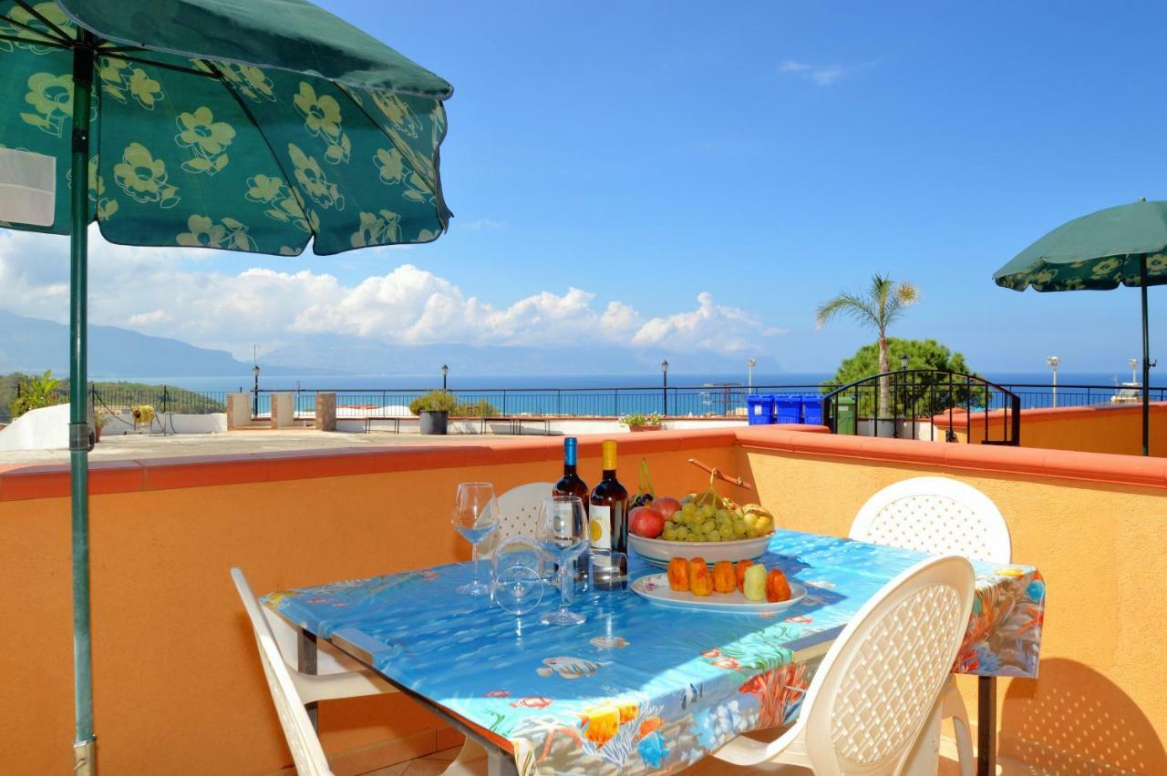 Case Vacanze Piccolo Balestrate Exterior photo